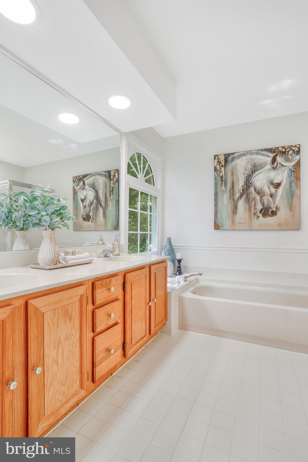 MIDDLE VALLEY - Residential