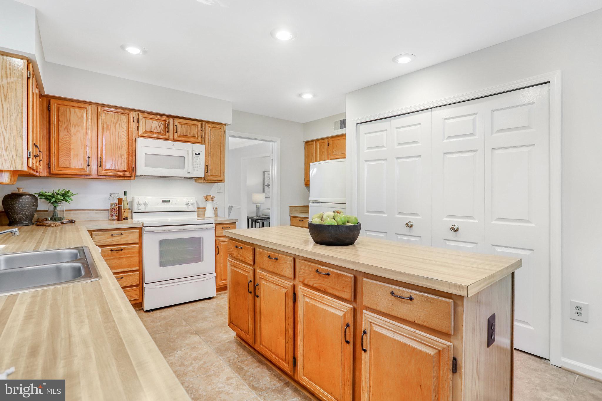 MIDDLE VALLEY - Residential