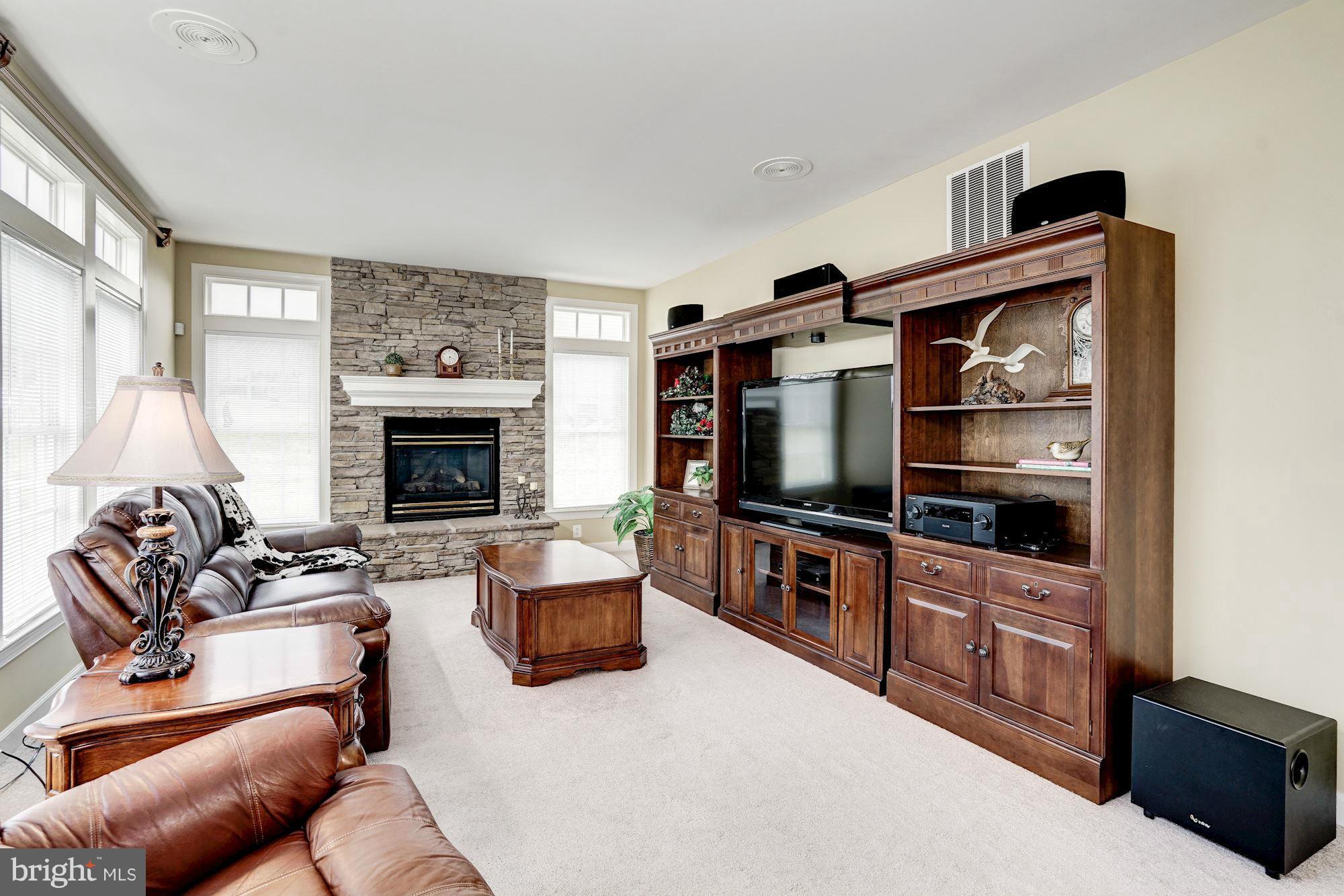 THE WOODS AT WARRENTON - Residential