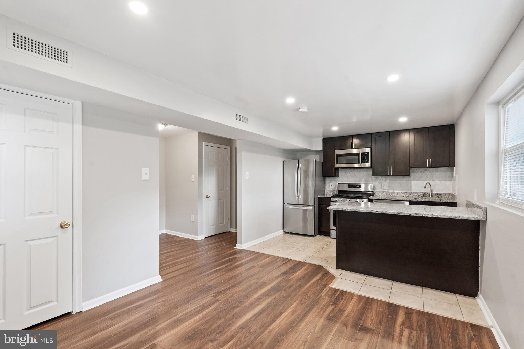 SPAULDING HEIGHTS - Residential Lease