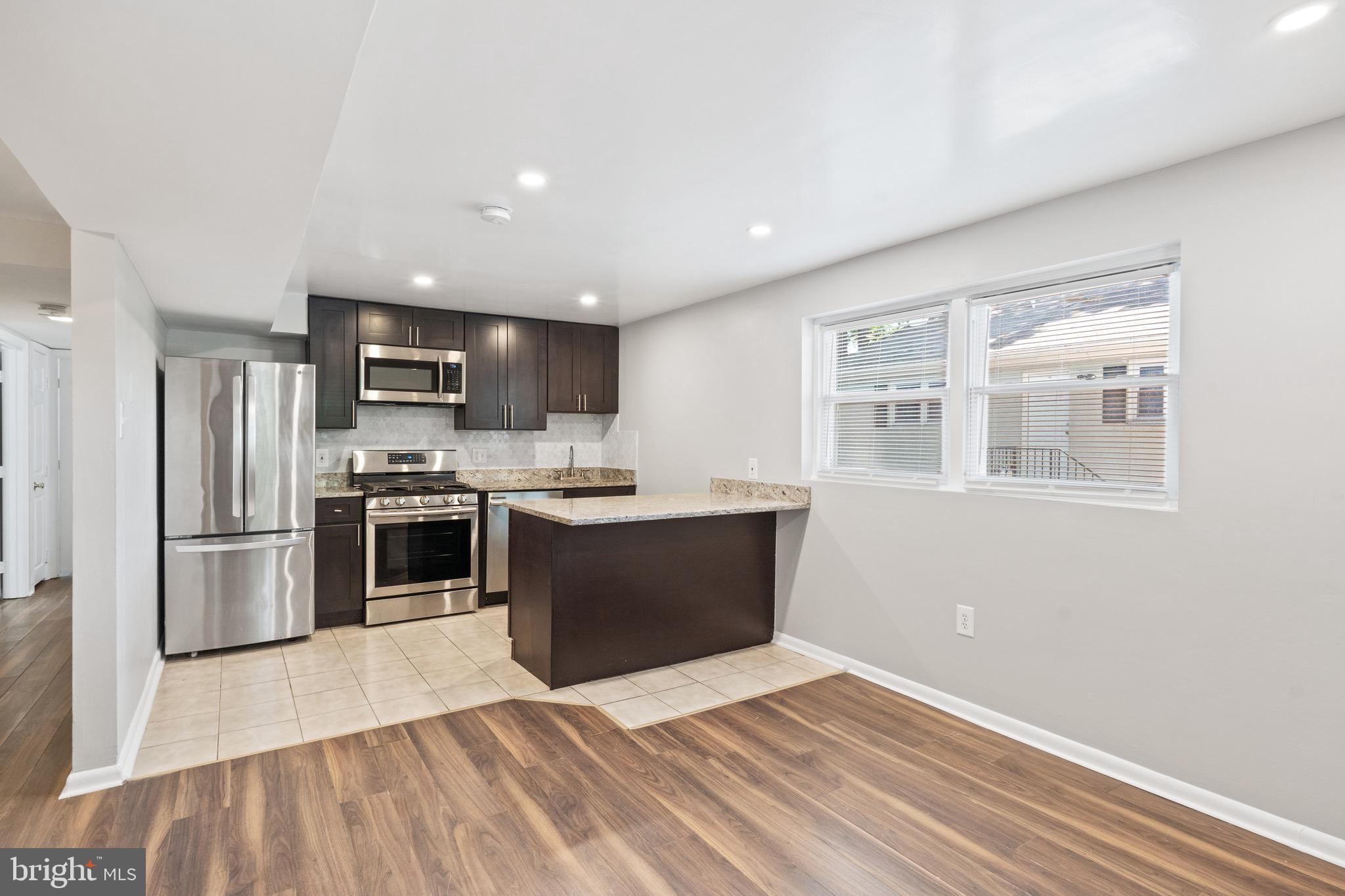 SPAULDING HEIGHTS - Residential Lease