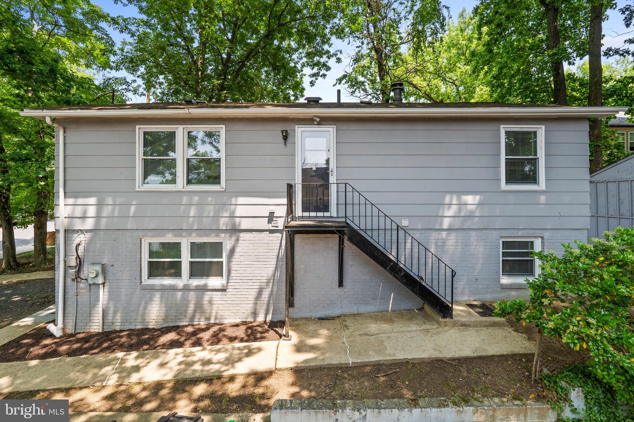 SPAULDING HEIGHTS - Residential Lease