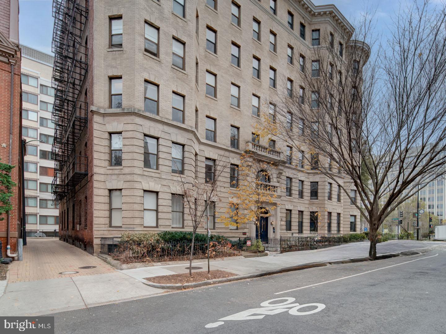 1115 12TH STREET NW 601