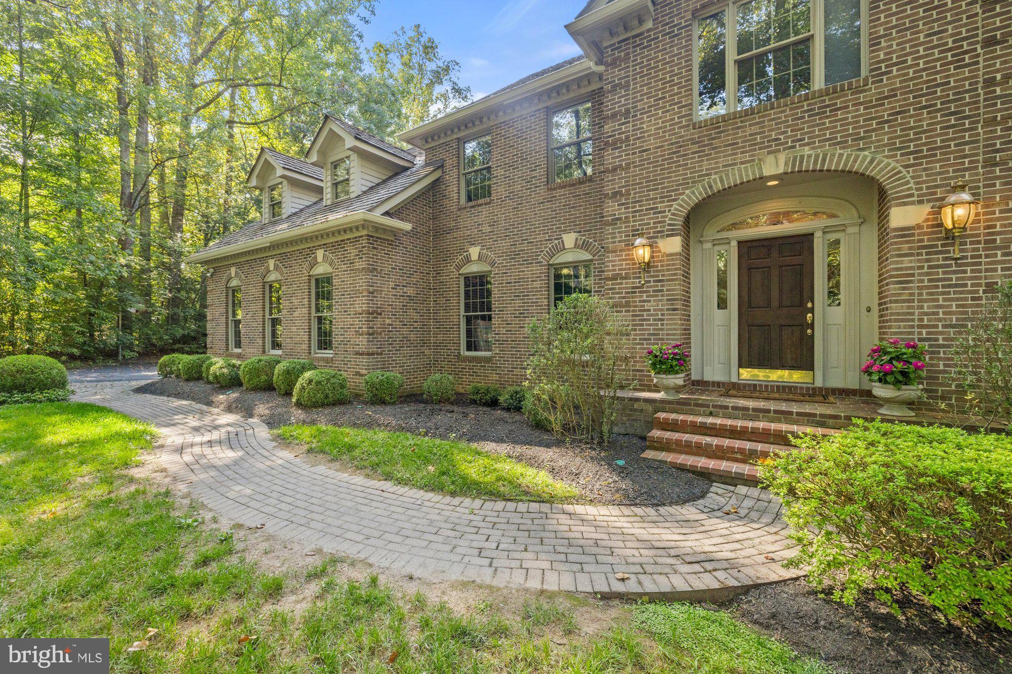 CEDAR RUN - Residential