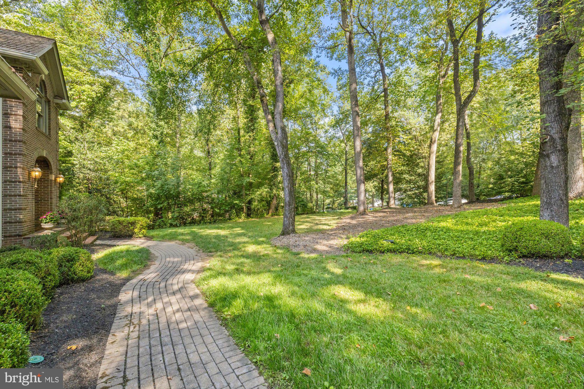 CEDAR RUN - Residential