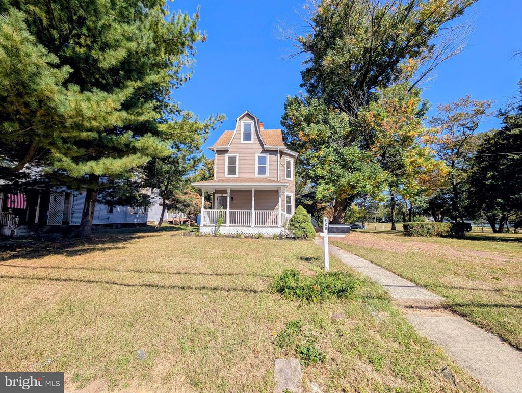 Photo of 728 Cooper Street, EDGEWATER PARK, NJ 08010 (MLS # NJBL2097280)