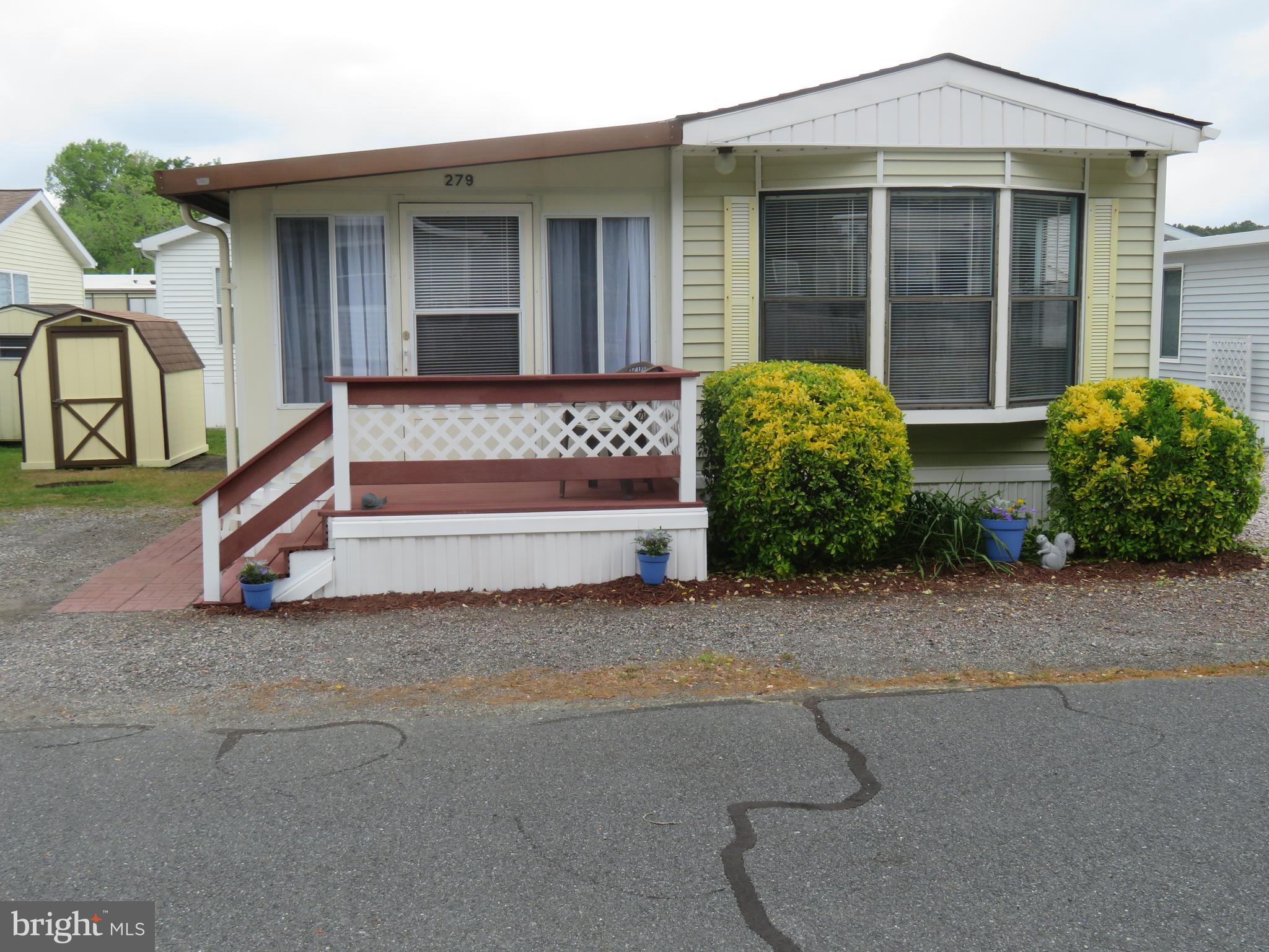 WHITE HORSE PARK II - Residential