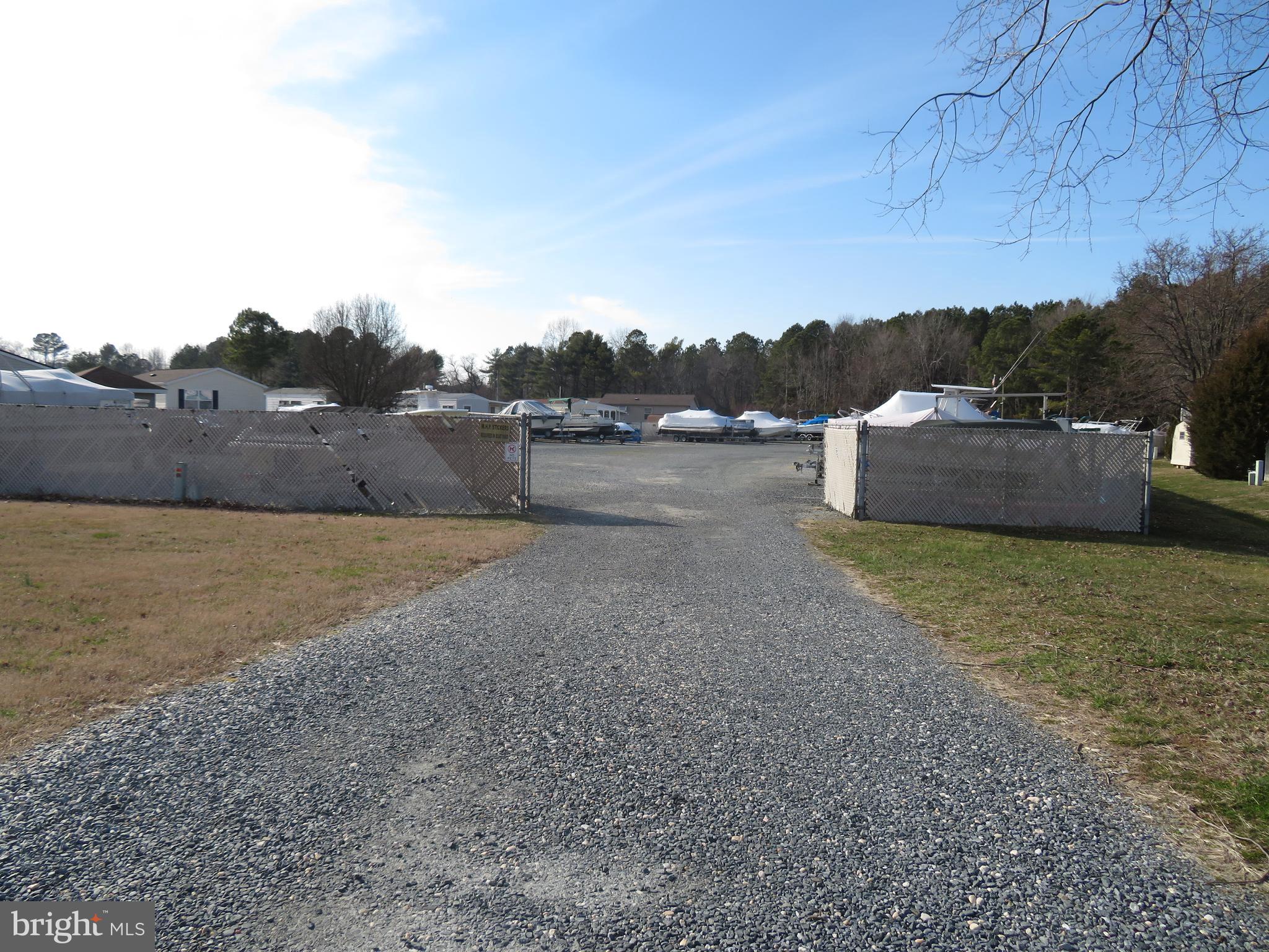 WHITE HORSE PARK II - Residential