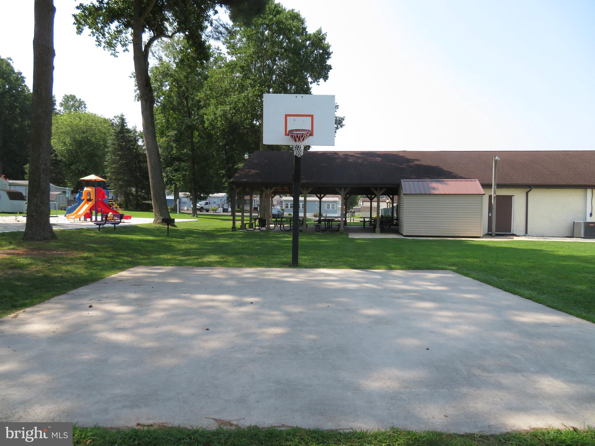 WHITE HORSE PARK II - Residential