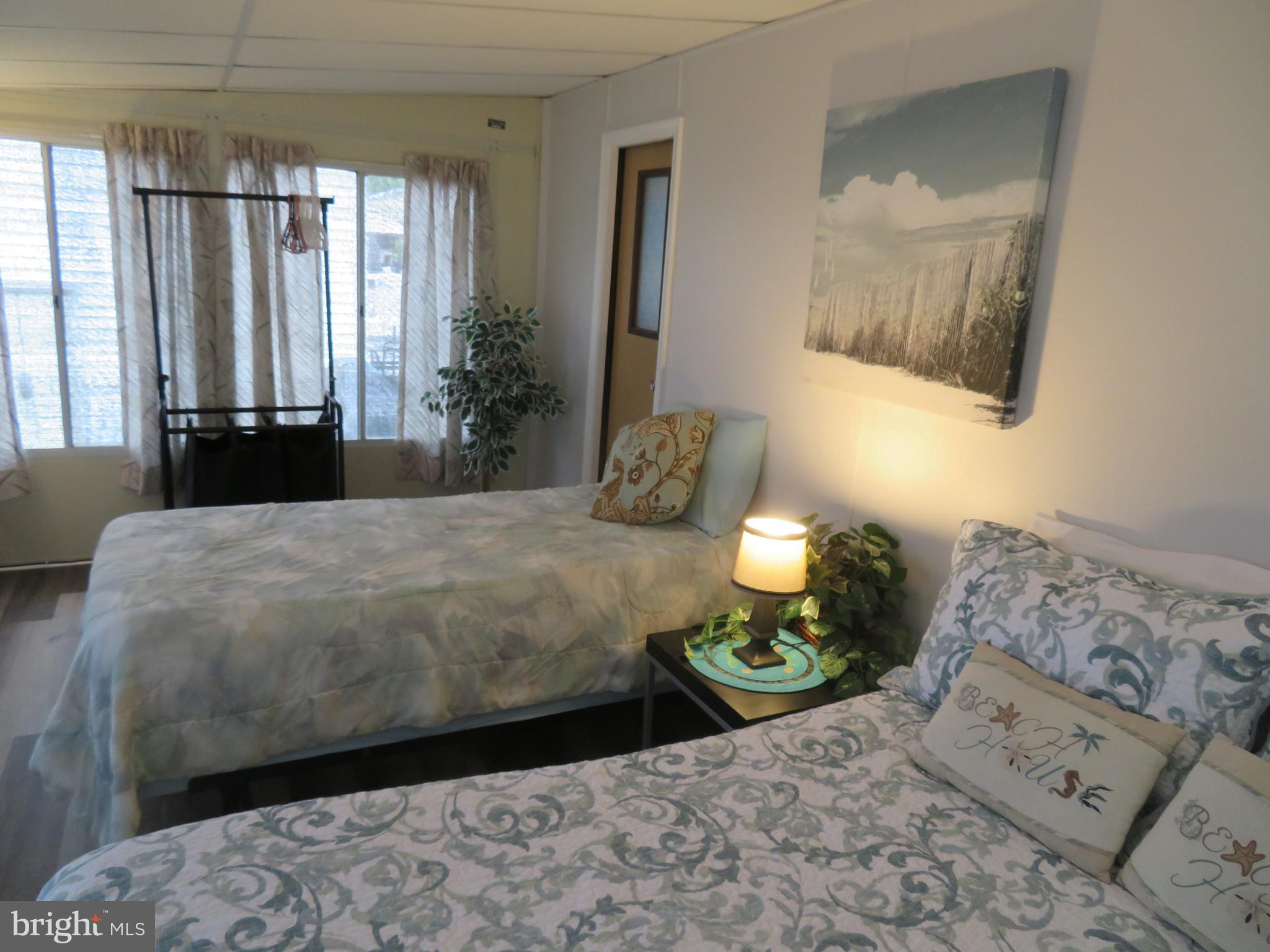 WHITE HORSE PARK II - Residential