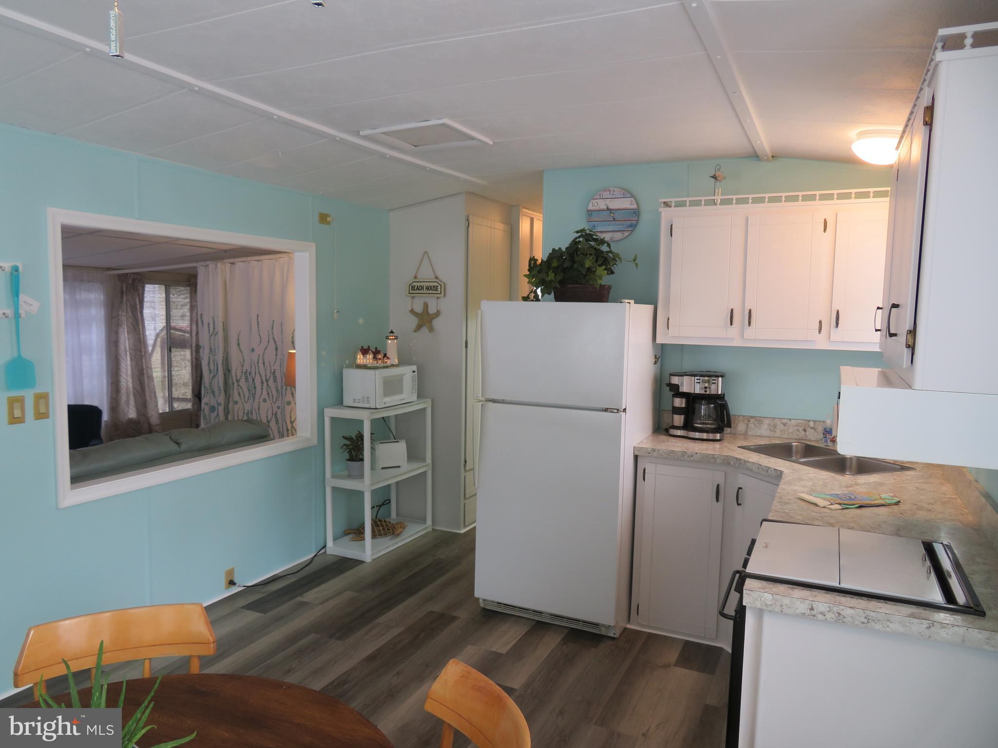 WHITE HORSE PARK II - Residential