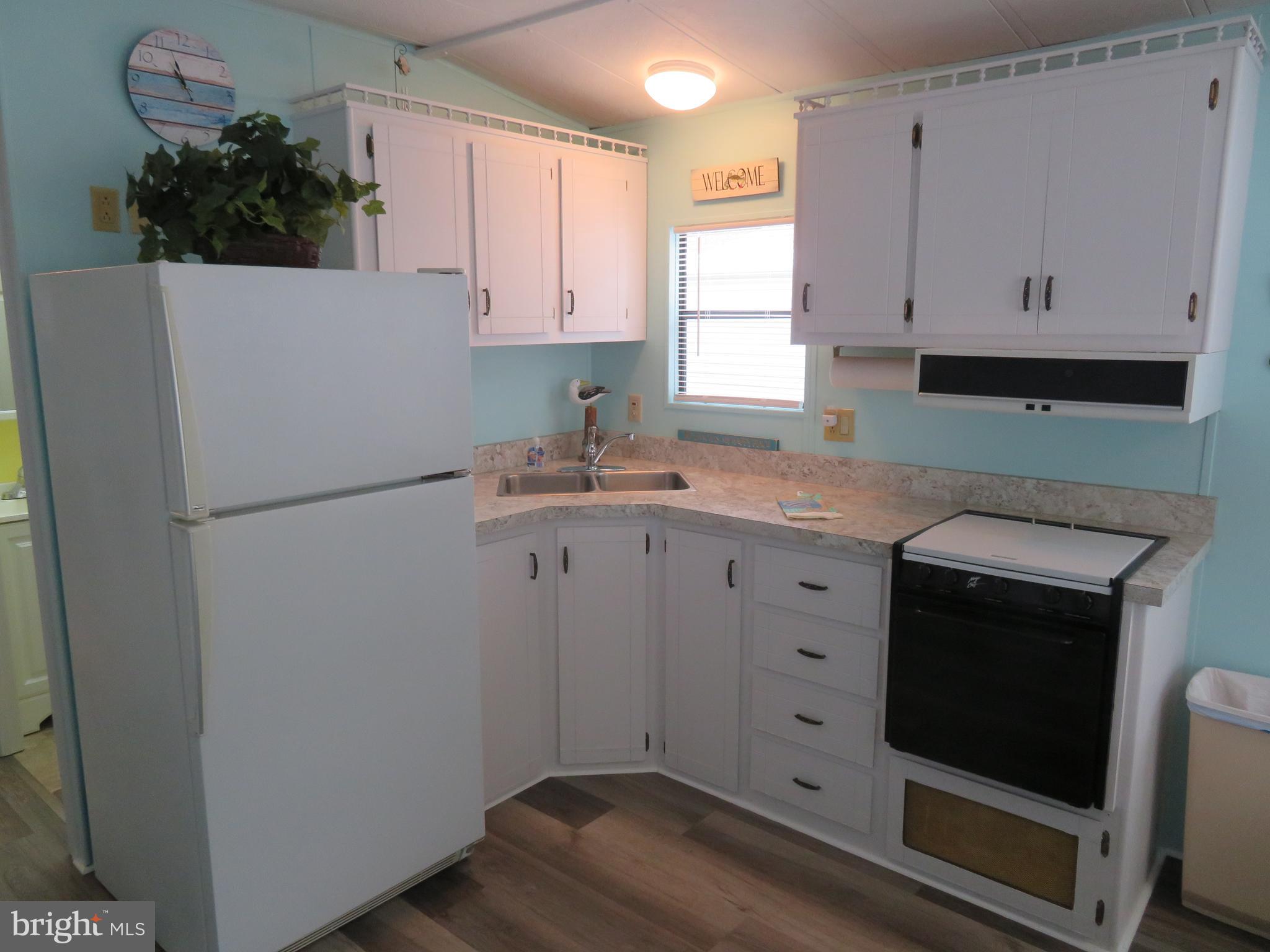 WHITE HORSE PARK II - Residential