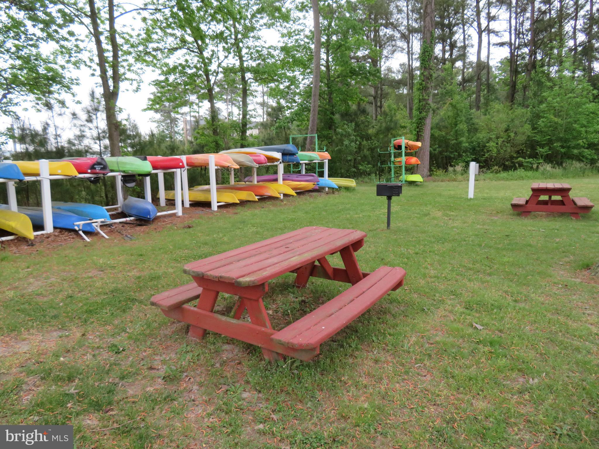 WHITE HORSE PARK II - Residential