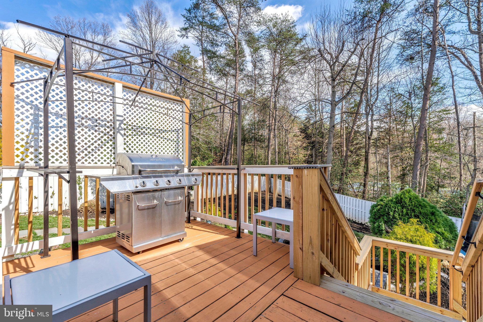 MIDDLERIDGE - Residential