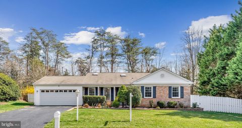 5425 GOVERNOR YEARDLEY DRIVE FAIRFAX VA 22032