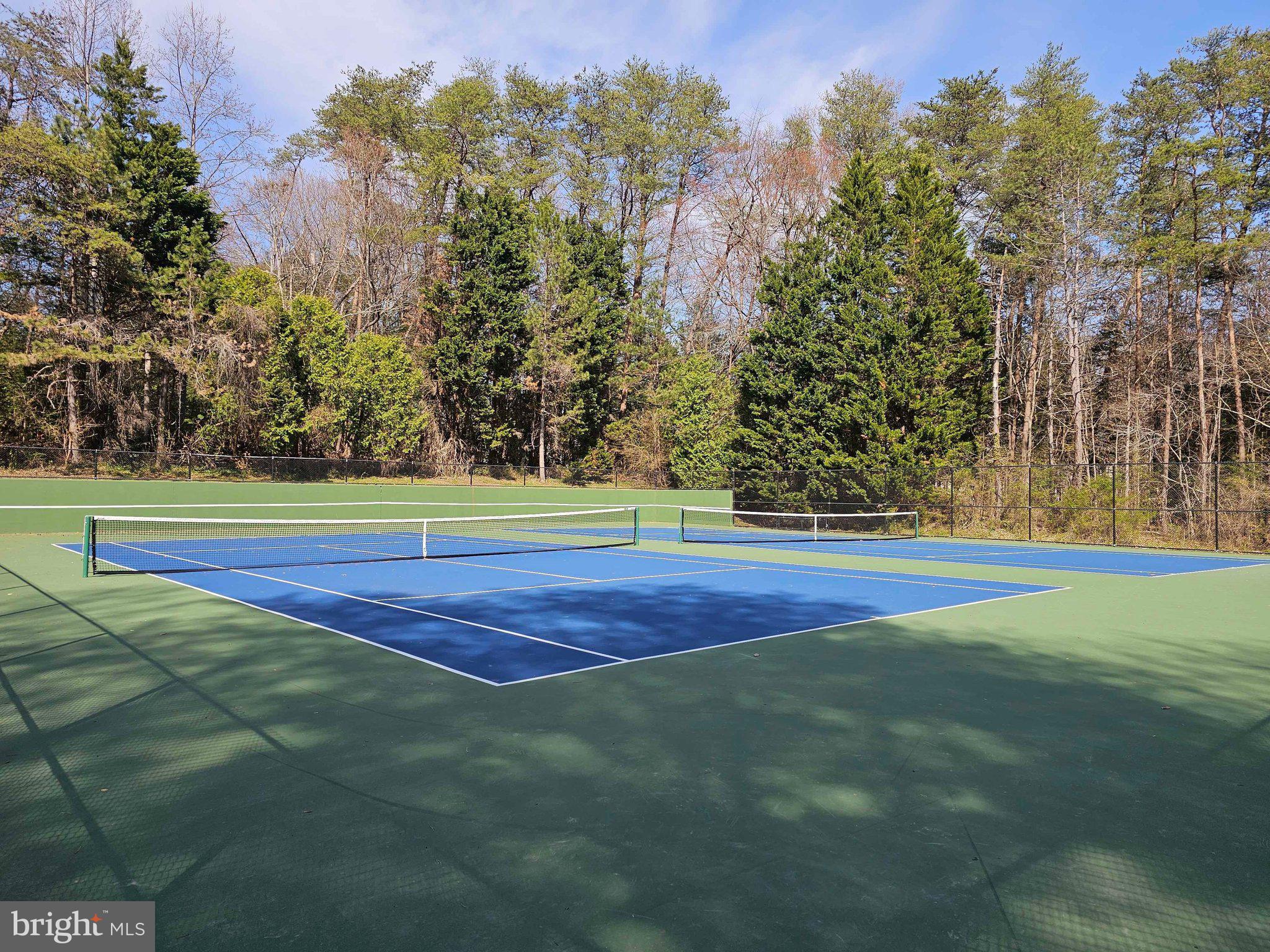 MIDDLERIDGE - Residential