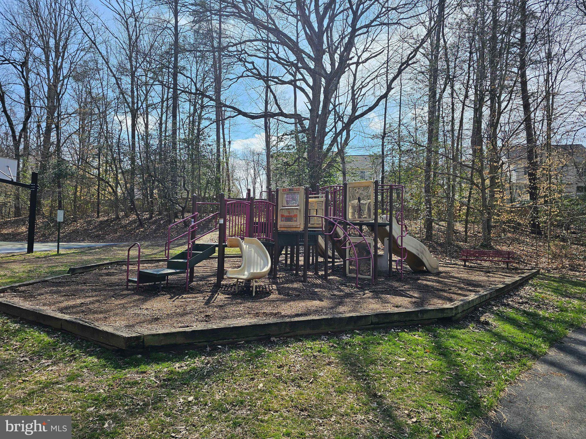 MIDDLERIDGE - Residential