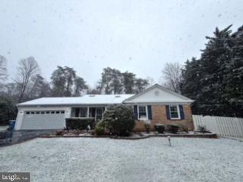 5425 GOVERNOR YEARDLEY DRIVE FAIRFAX VA 22032