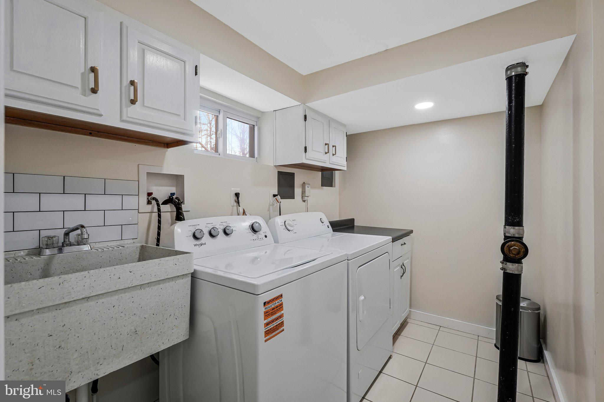 MIDDLERIDGE - Residential