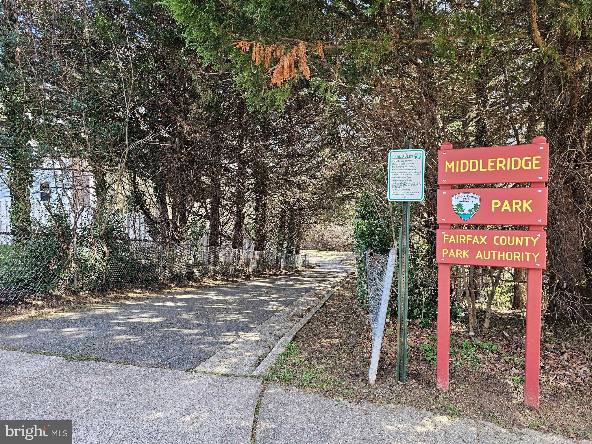 MIDDLERIDGE - Residential