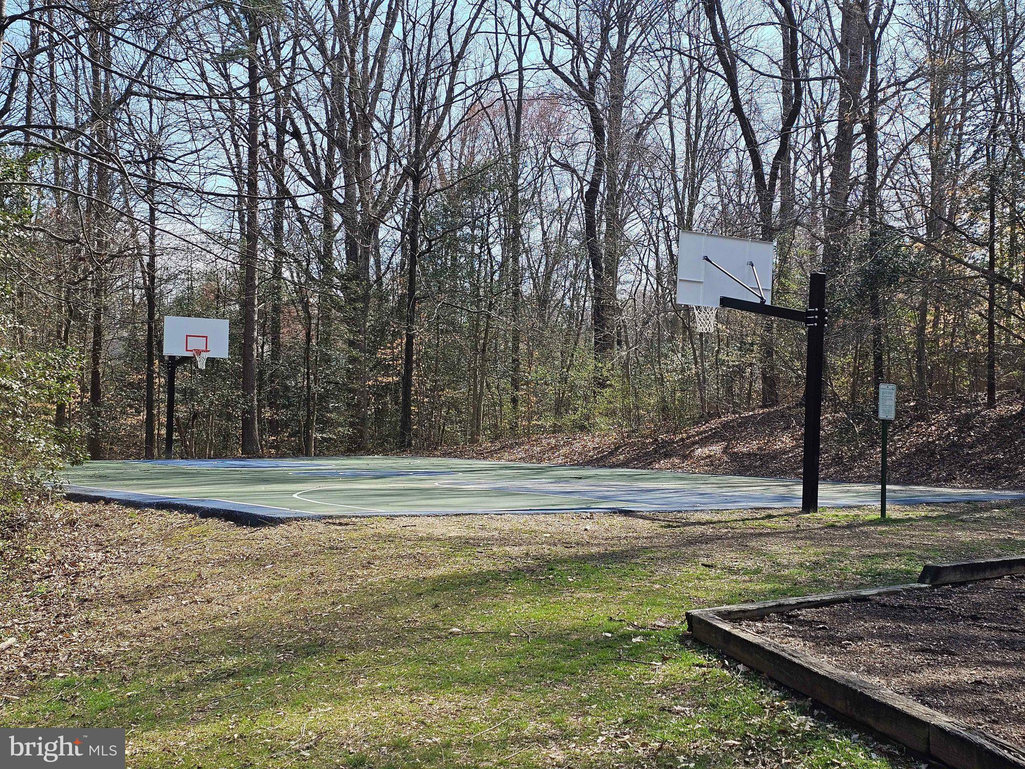 MIDDLERIDGE - Residential