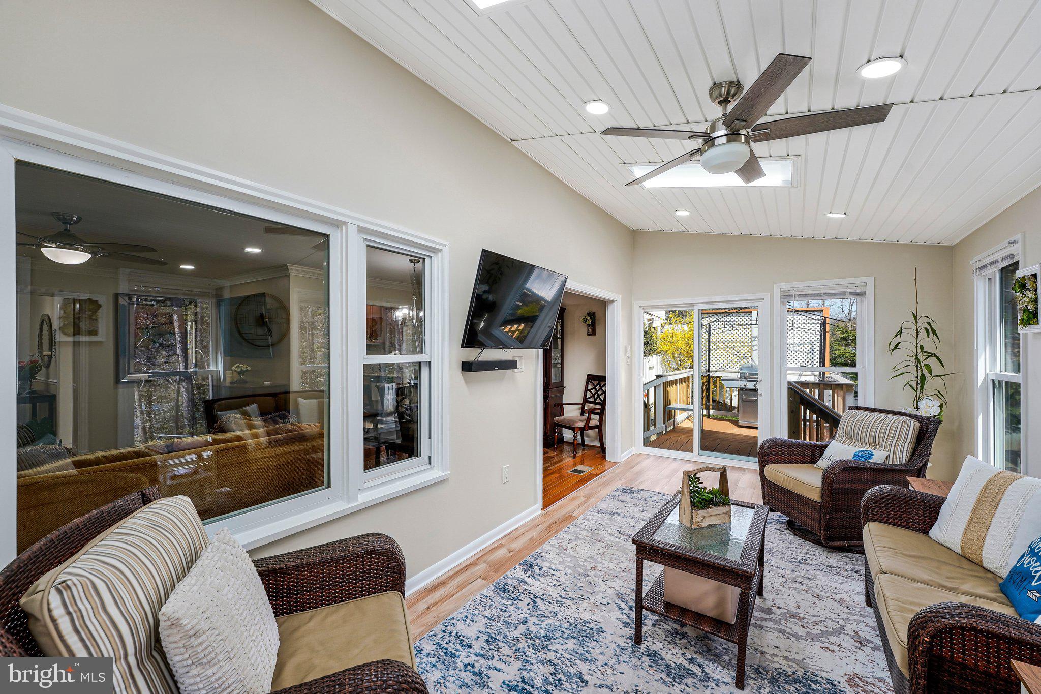 MIDDLERIDGE - Residential