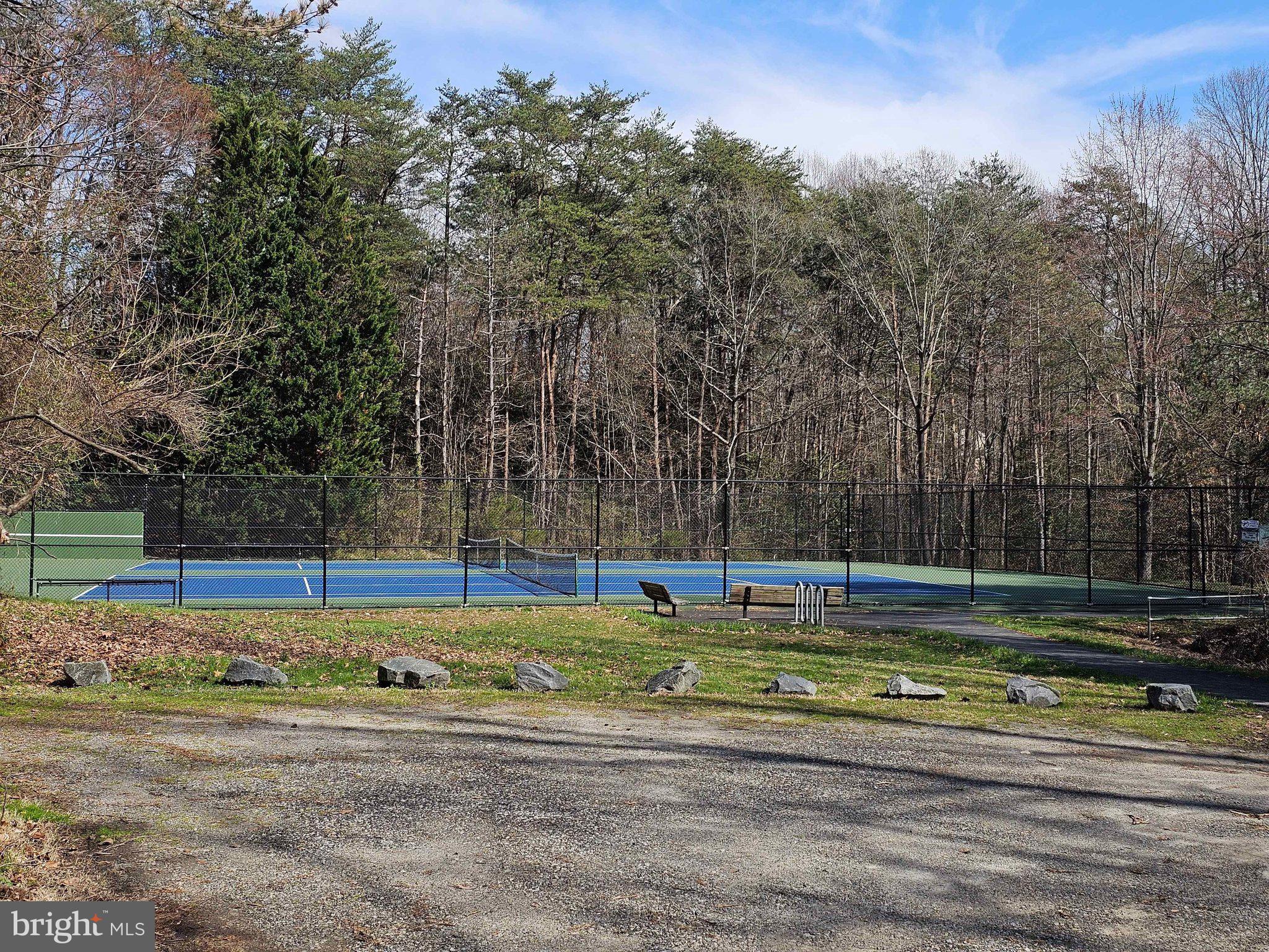 MIDDLERIDGE - Residential