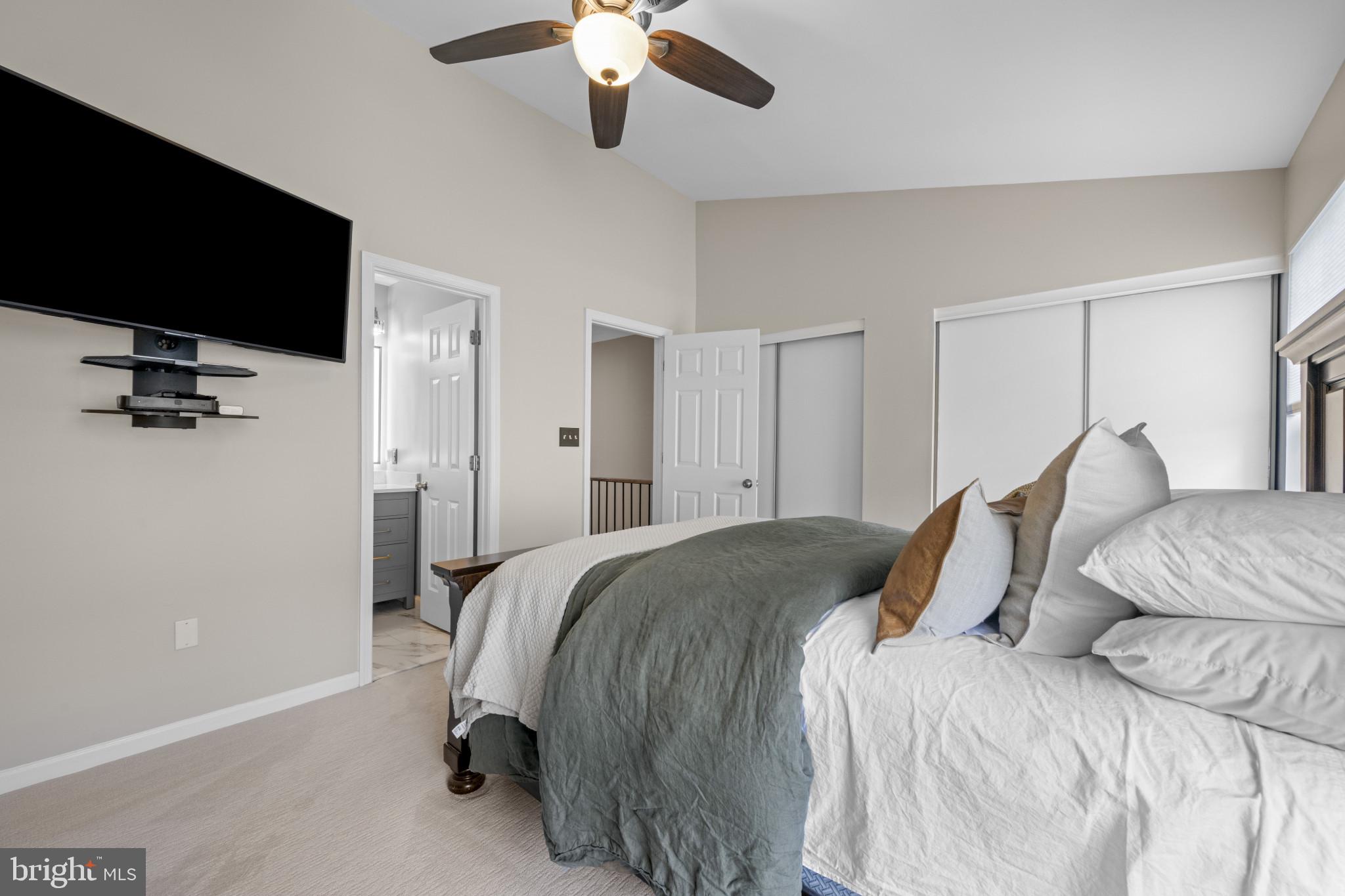 CEDAR GROVE AT CROFTON - Residential