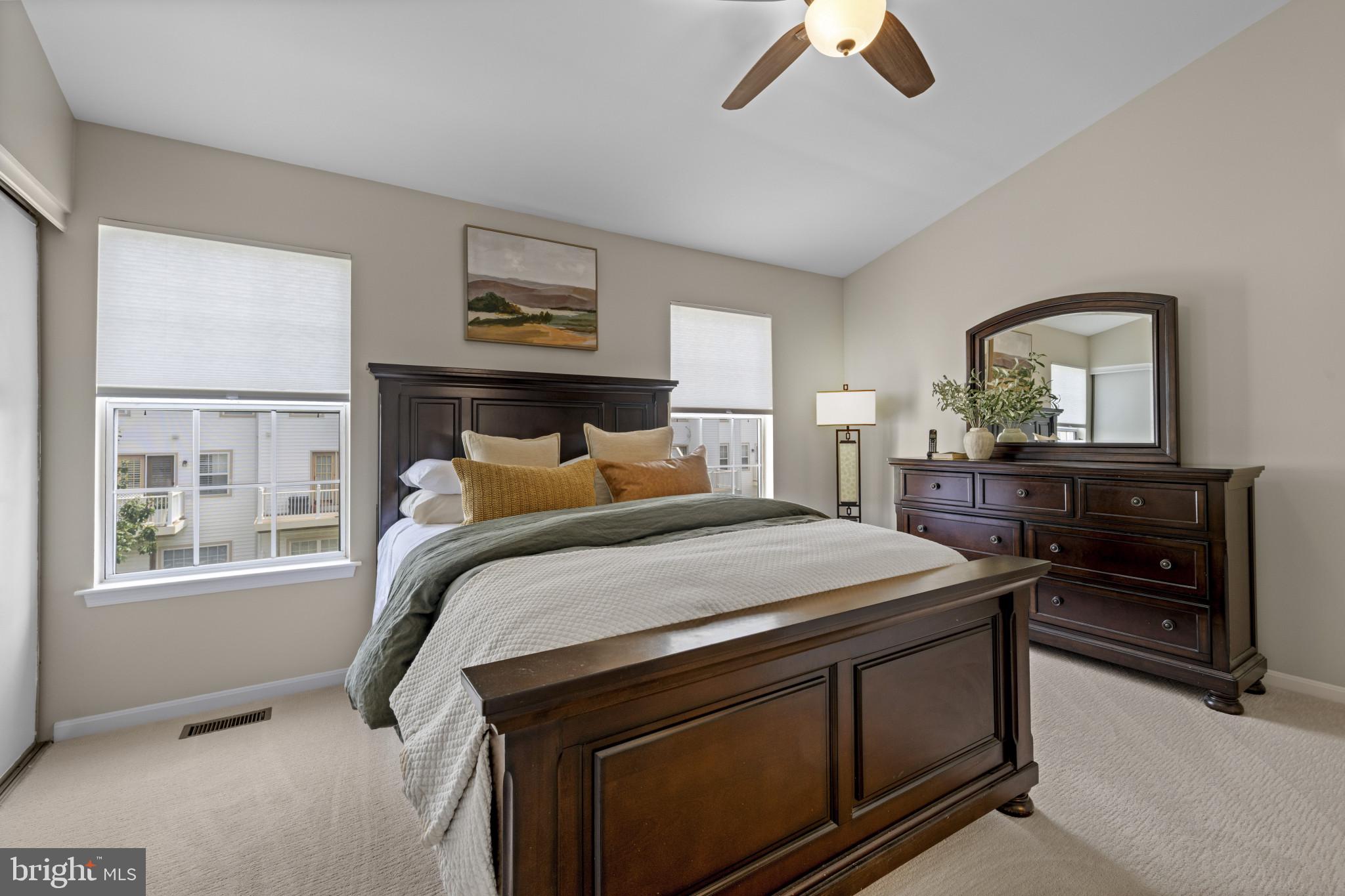 CEDAR GROVE AT CROFTON - Residential