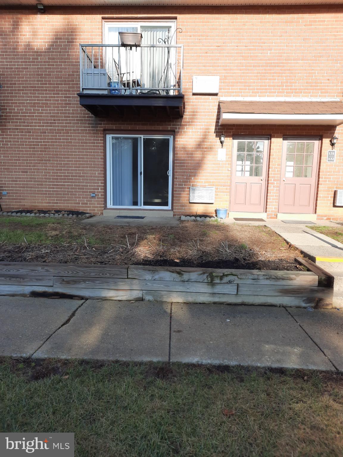 HIDDEN VALLEY - Residential Lease