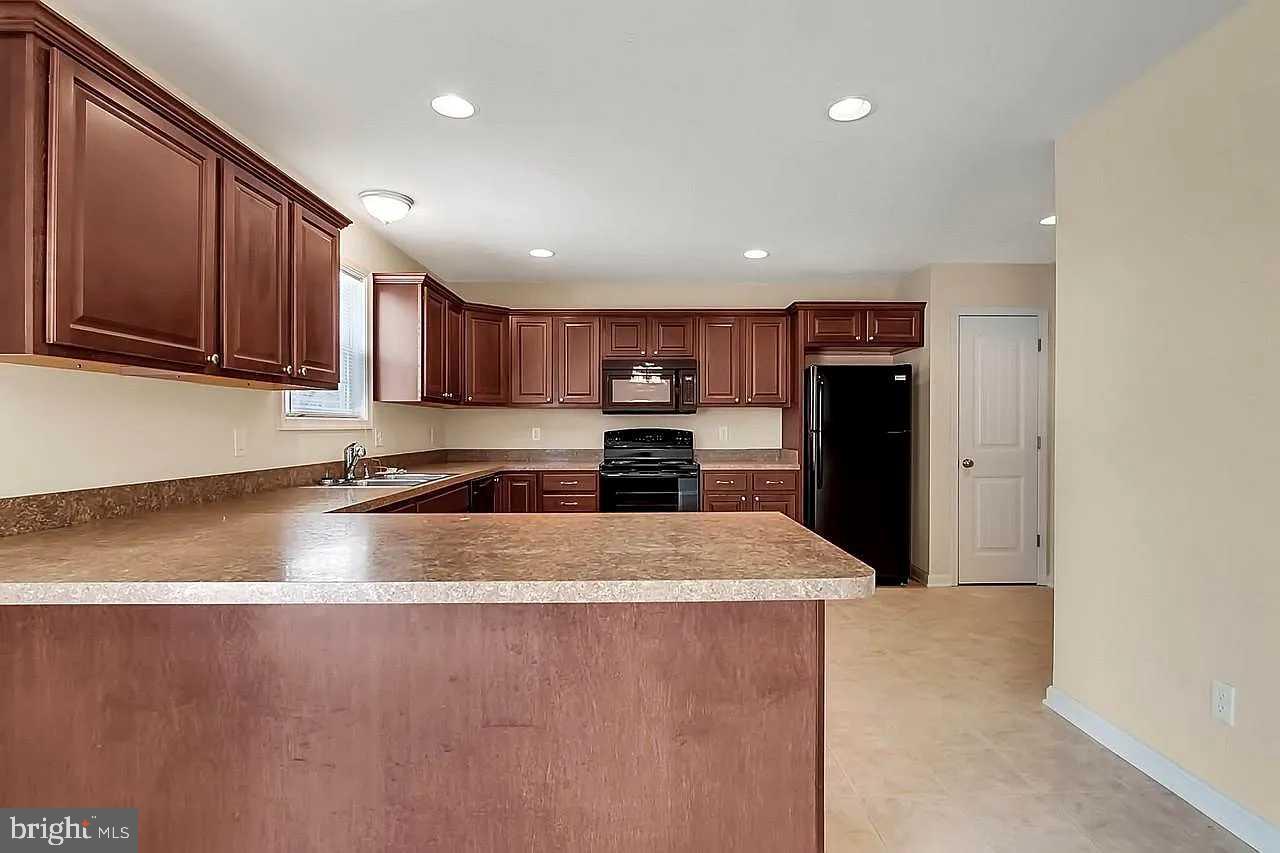 HANOVER - Residential Lease