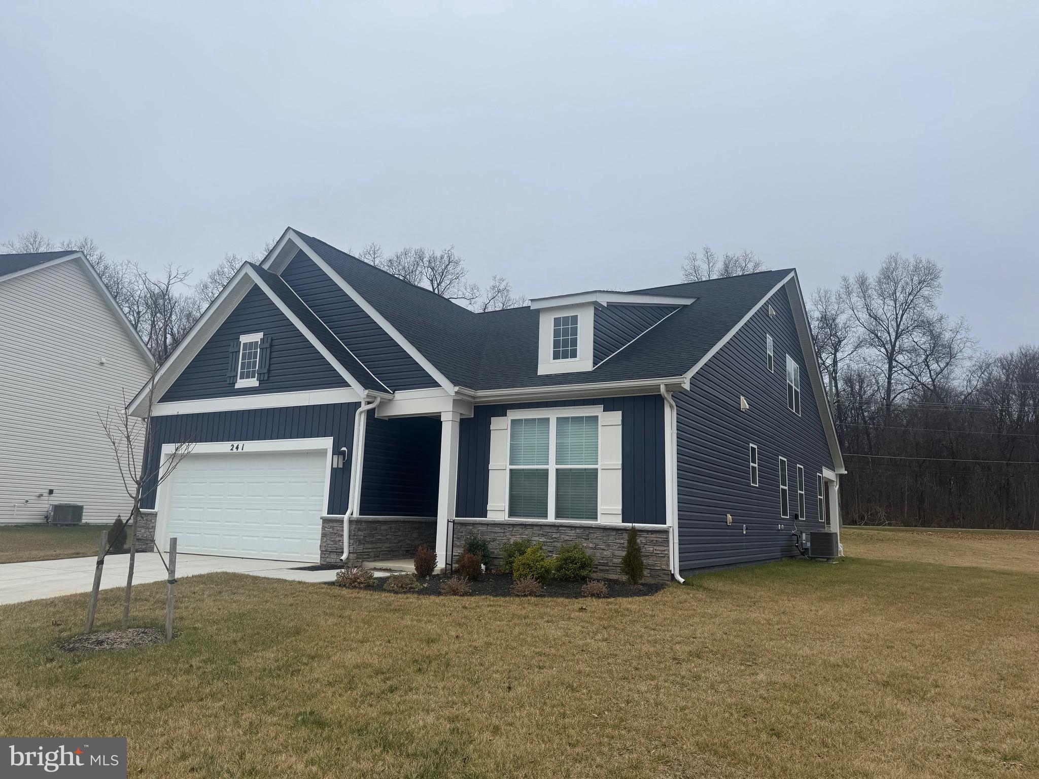 STONECREST - Residential Lease