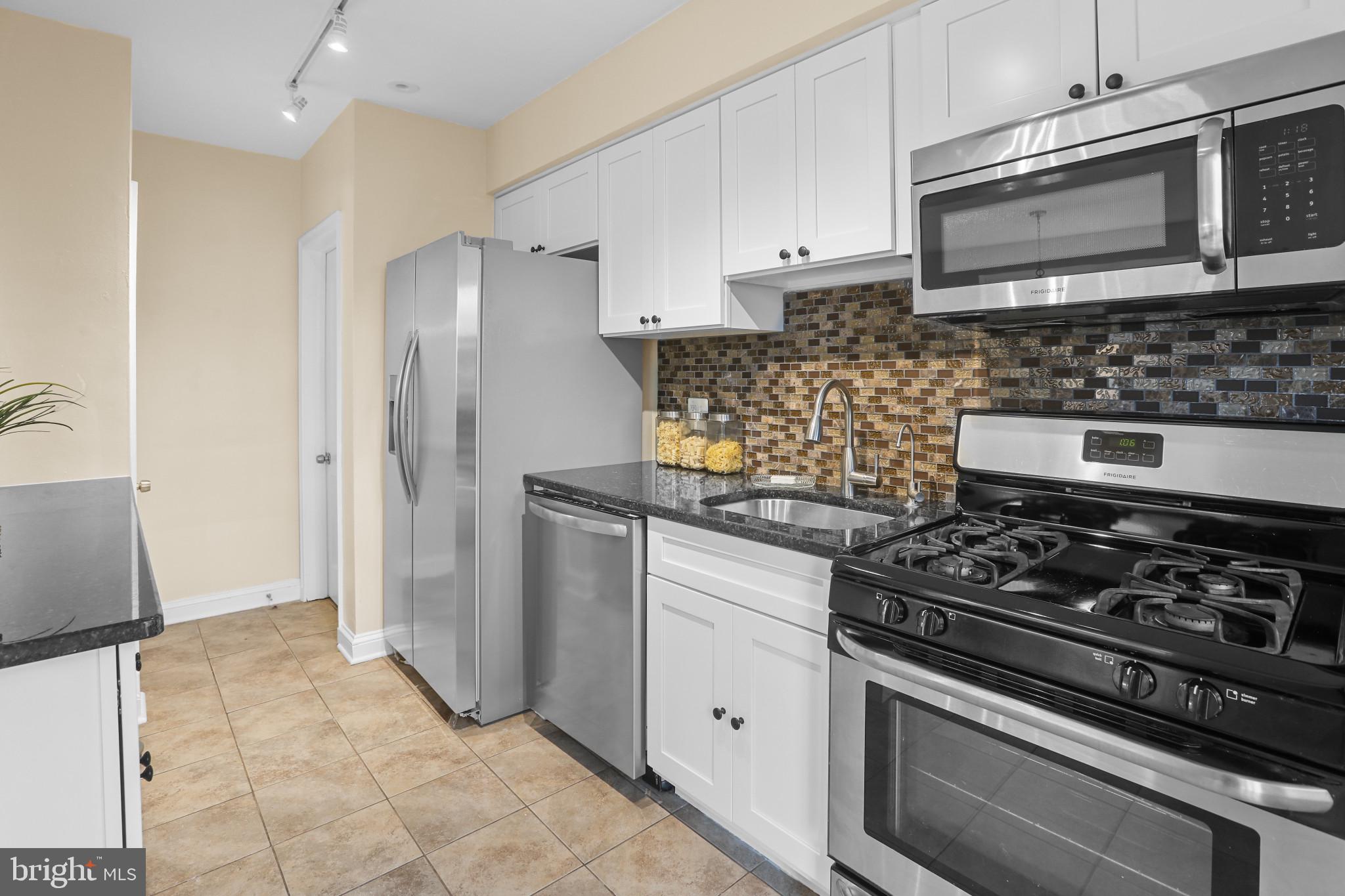 ORIGINAL NORTHWOOD - Residential