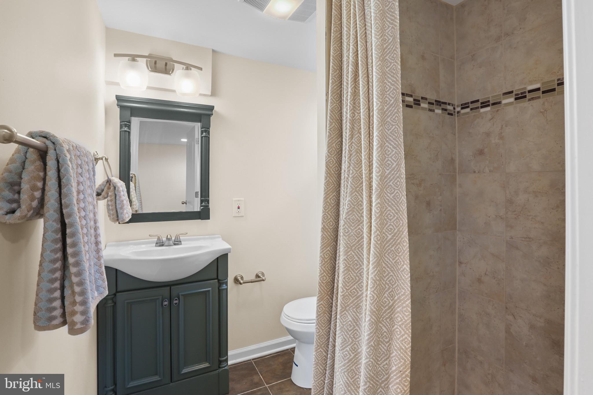 ORIGINAL NORTHWOOD - Residential