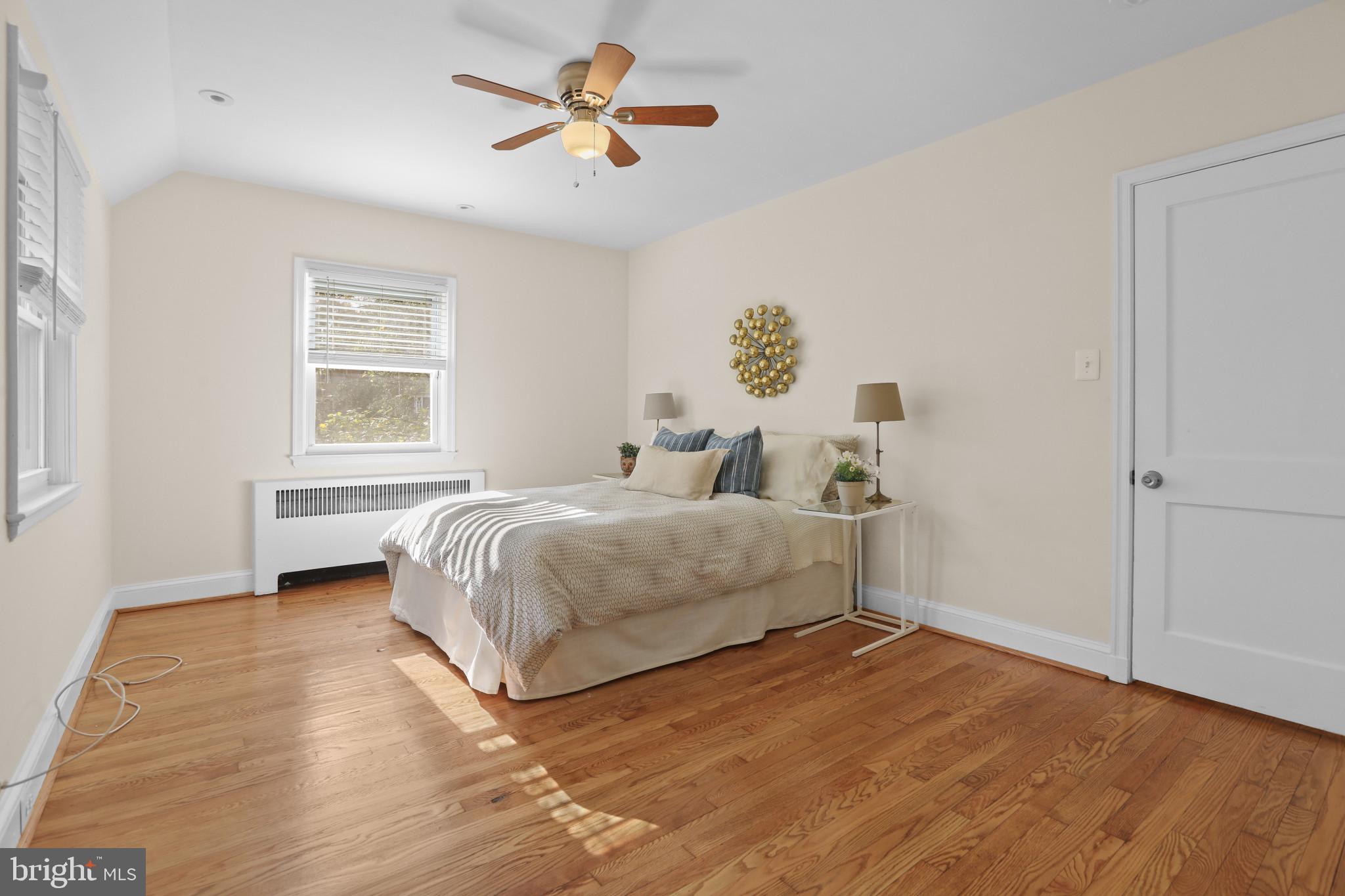 ORIGINAL NORTHWOOD - Residential