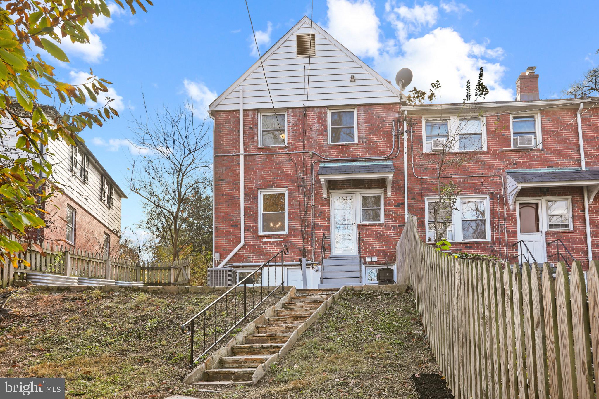 ORIGINAL NORTHWOOD - Residential