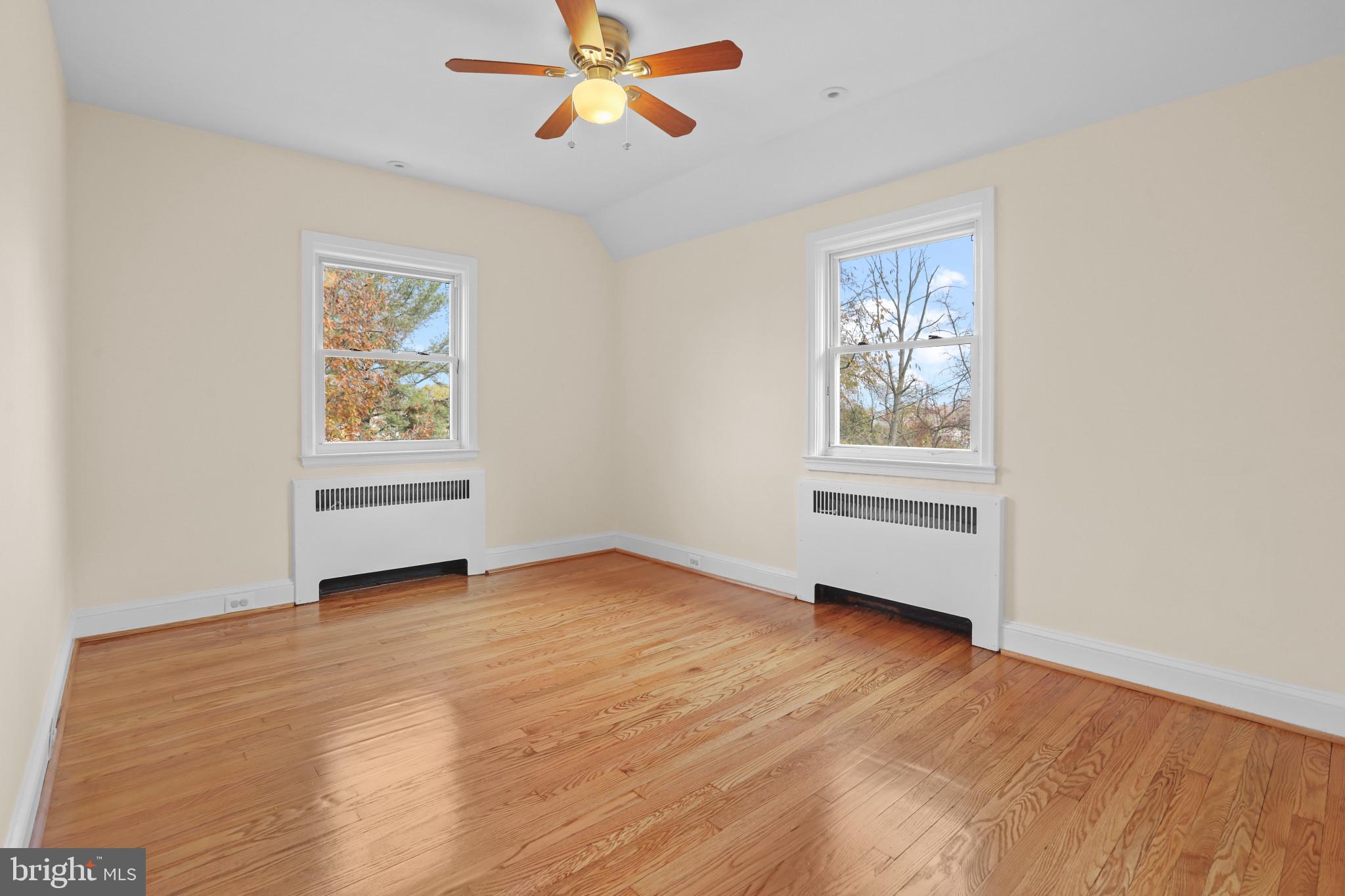 ORIGINAL NORTHWOOD - Residential