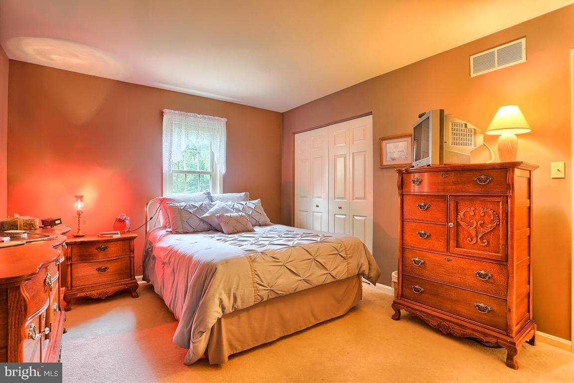 ROSEMONT ESTATES - Residential