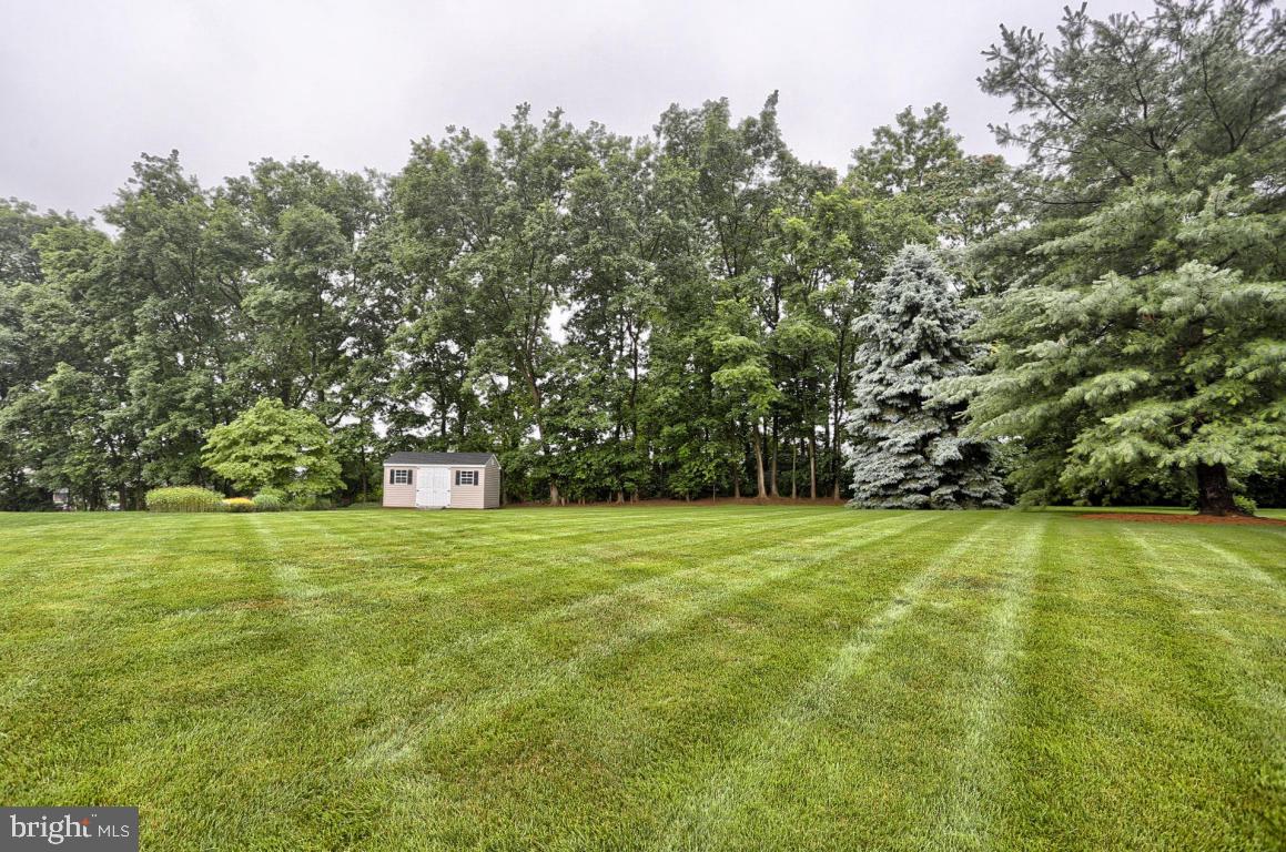 ROSEMONT ESTATES - Residential