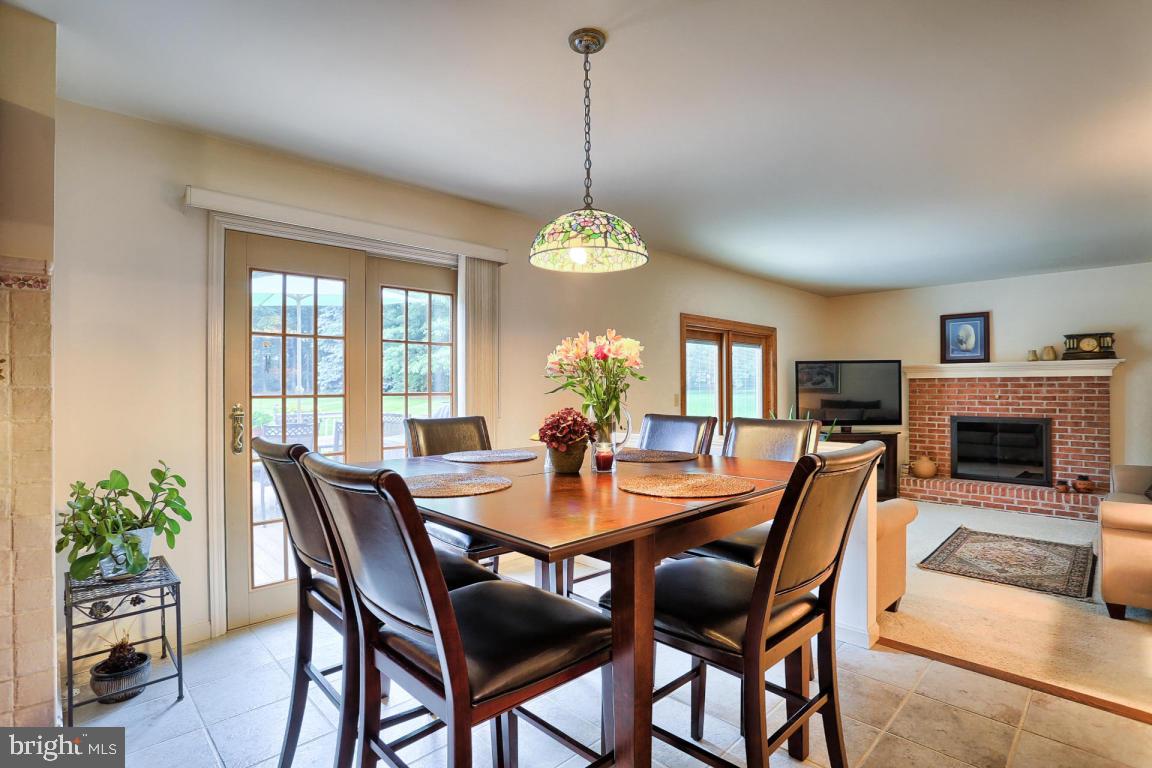 ROSEMONT ESTATES - Residential