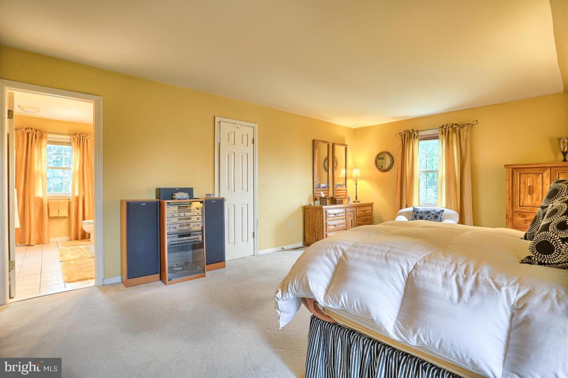 ROSEMONT ESTATES - Residential