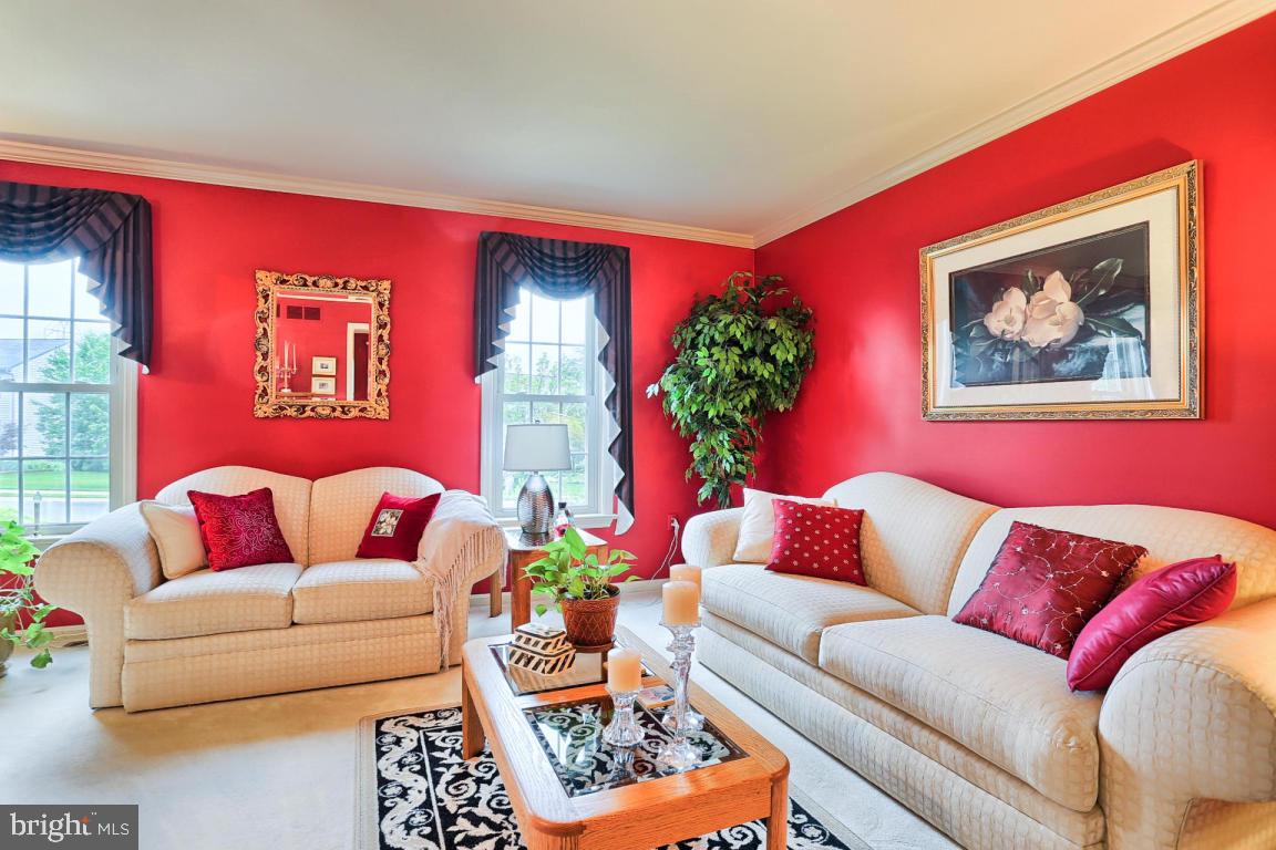 ROSEMONT ESTATES - Residential