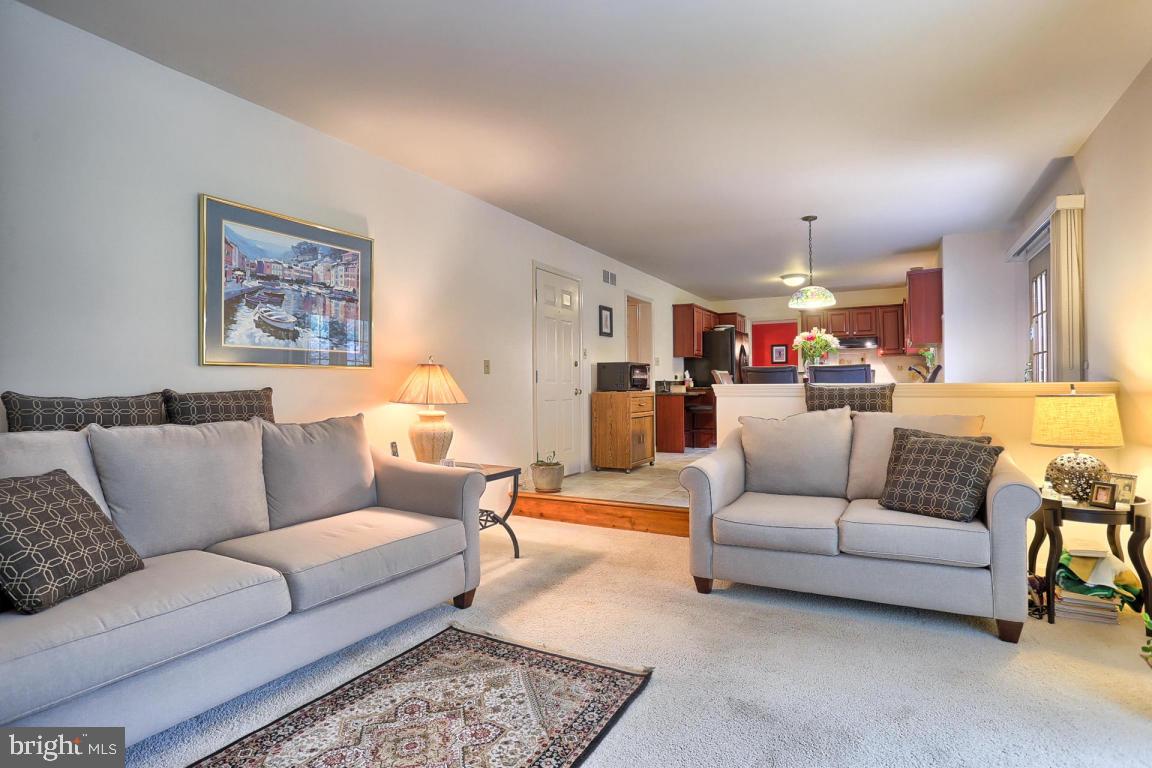 ROSEMONT ESTATES - Residential
