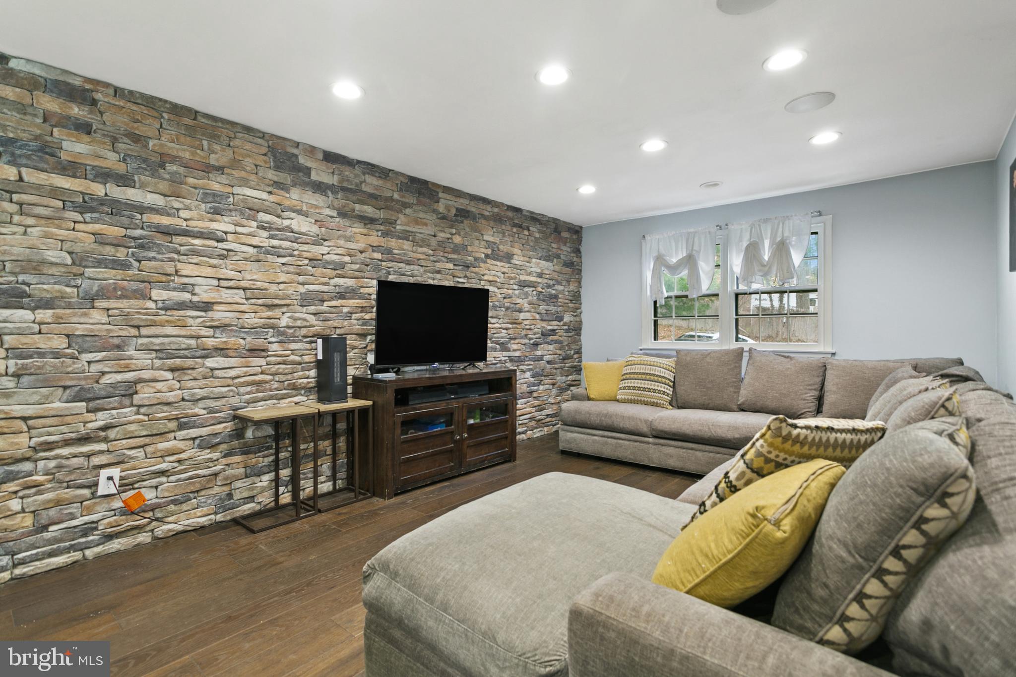 DRESHER - Residential