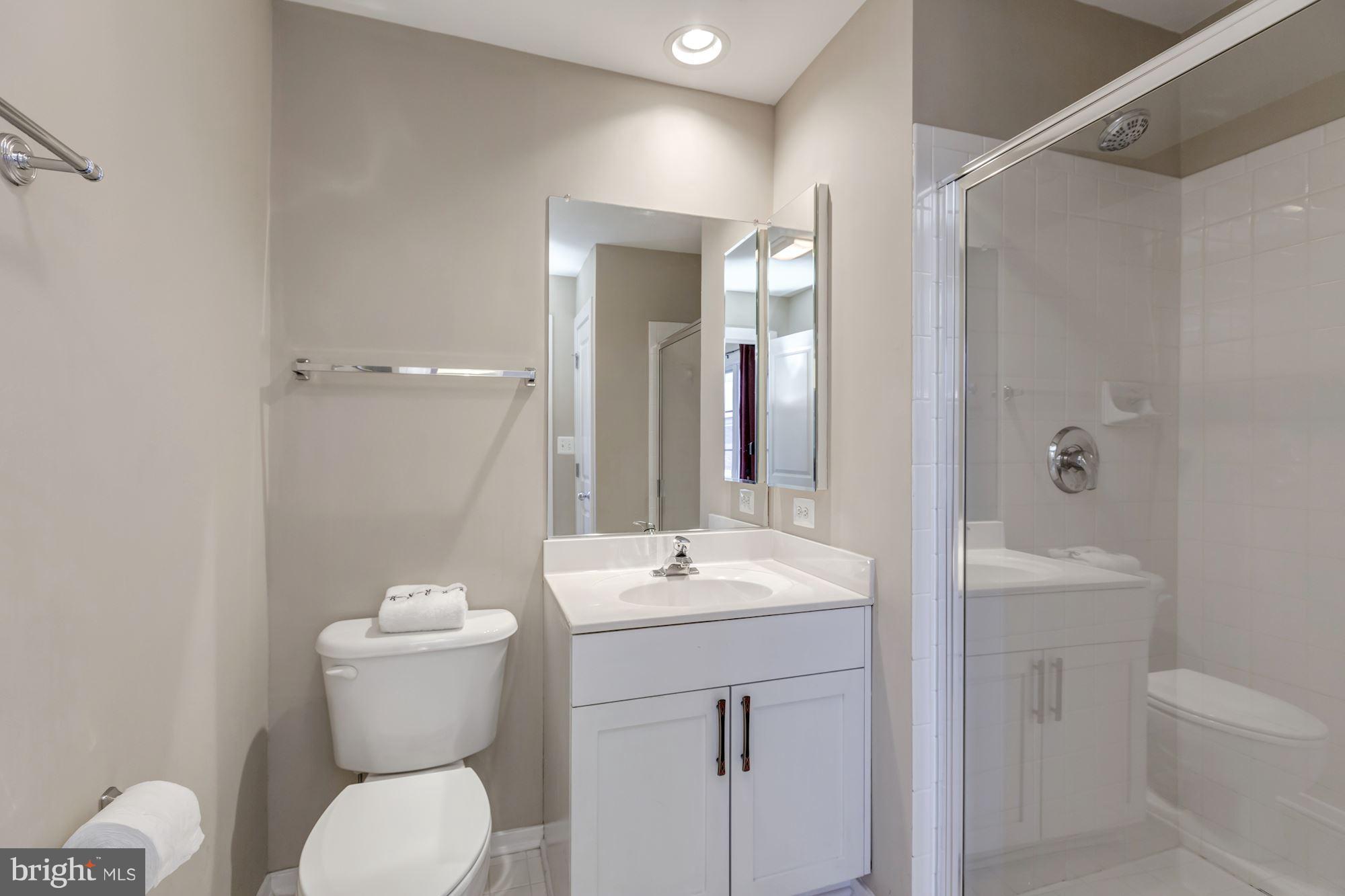 BRADDOCK LOFTS - Residential