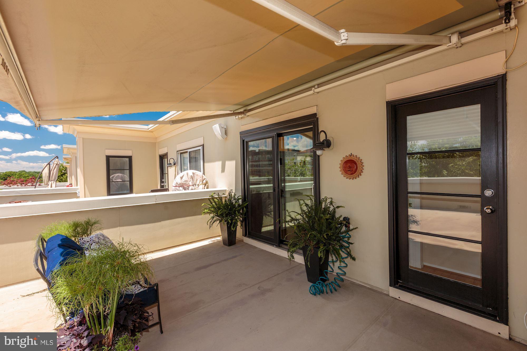 BRADDOCK LOFTS - Residential