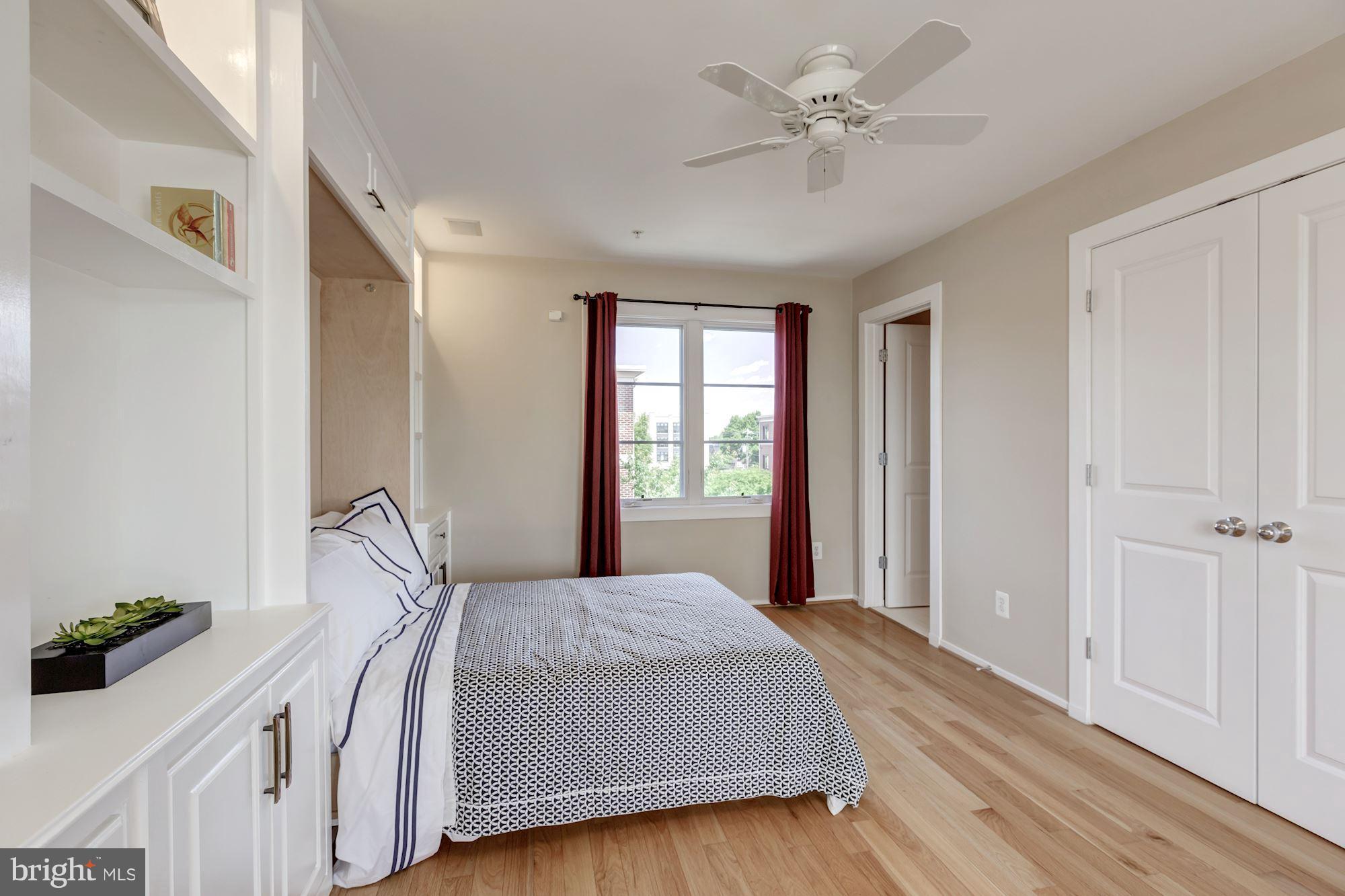 BRADDOCK LOFTS - Residential