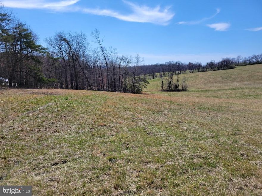 5.22 acres in beautiful Holiday Equestrian Estates, Phase 1.