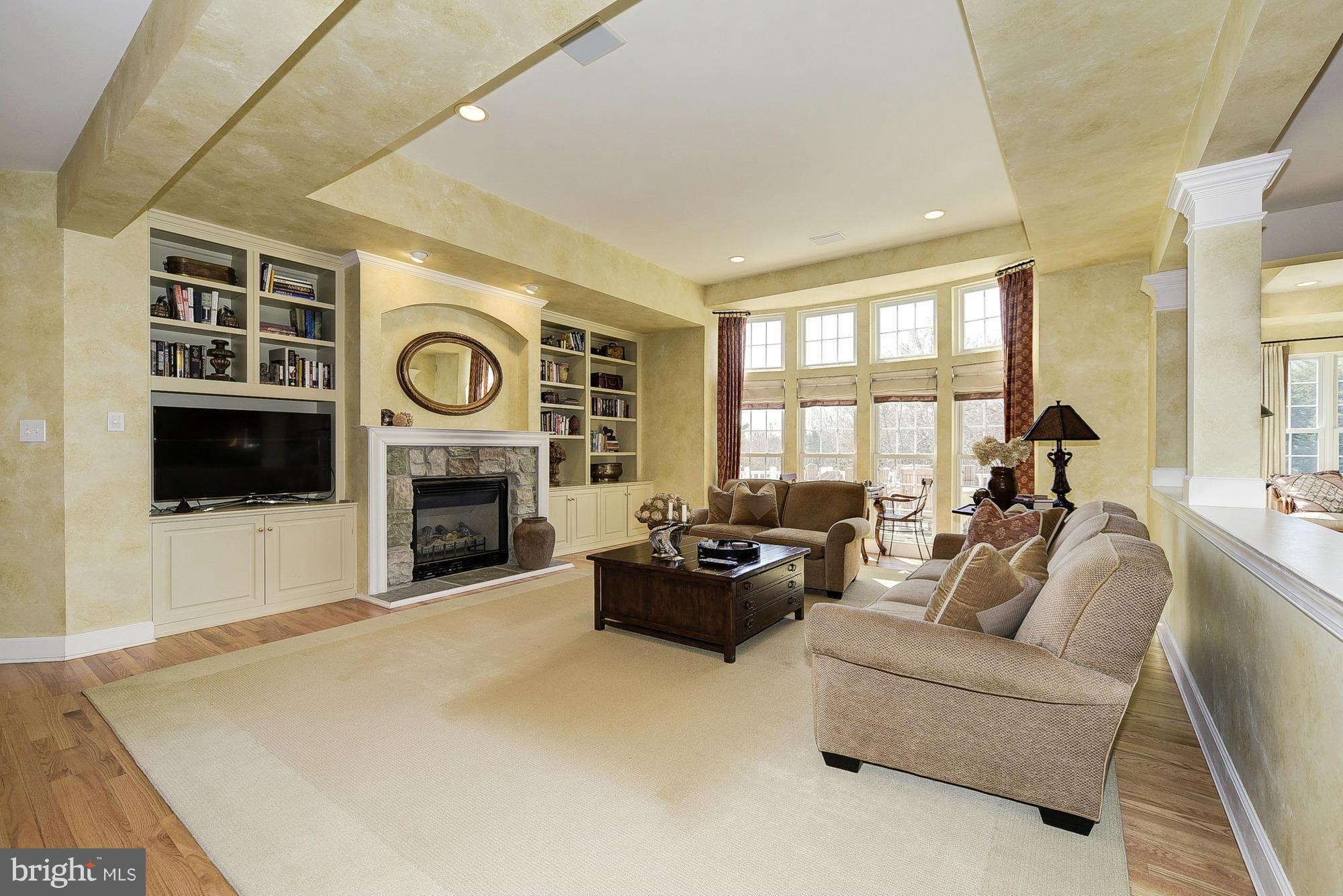 GLEN MEADOWS - Residential