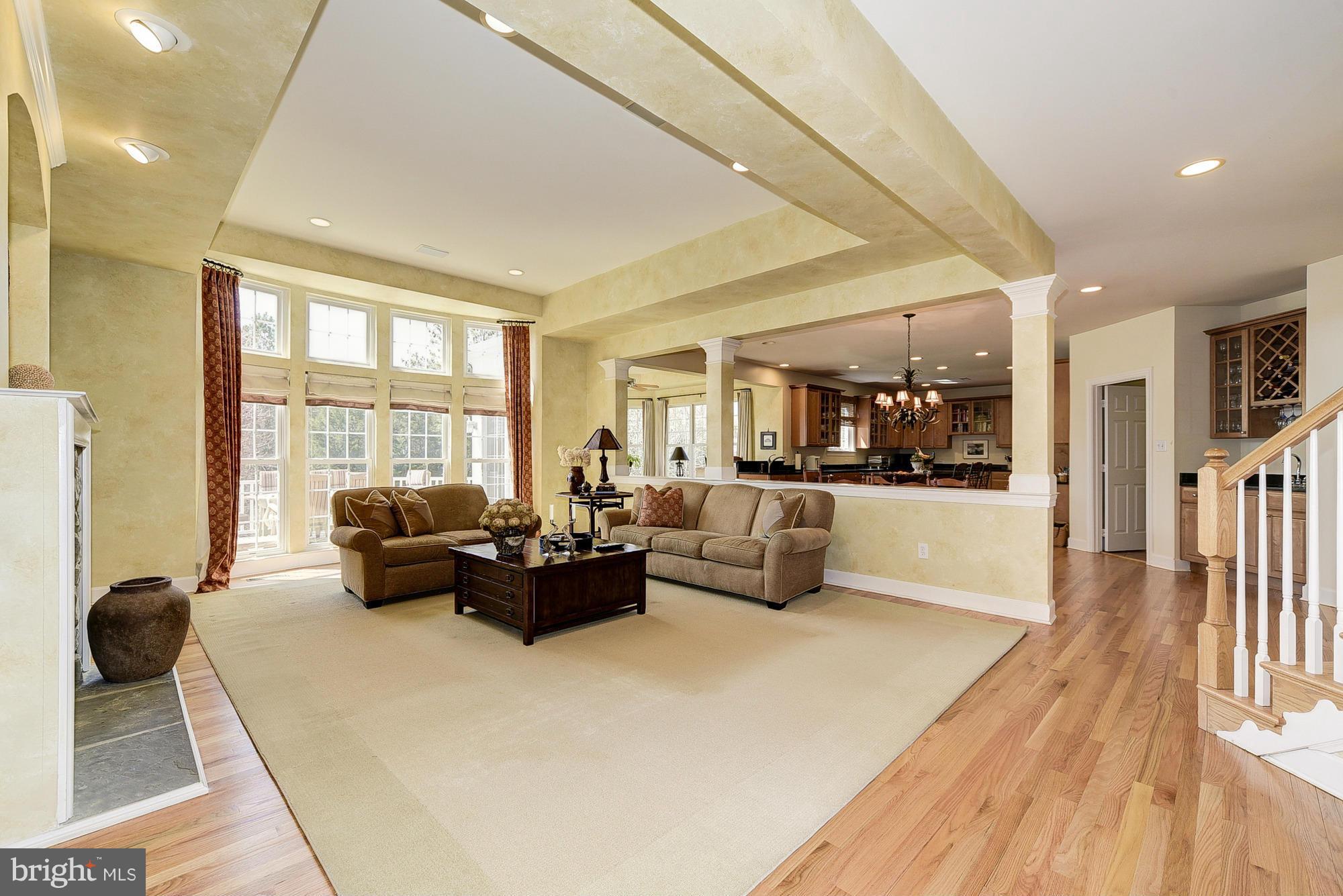 GLEN MEADOWS - Residential